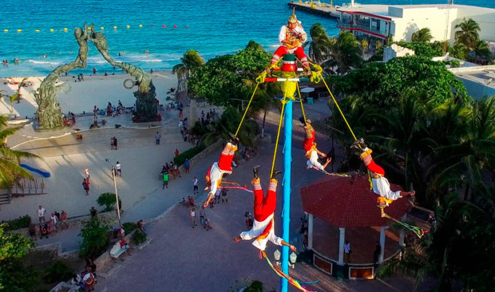 Voladores-de-Papantla-Viaje-com-a-Mix