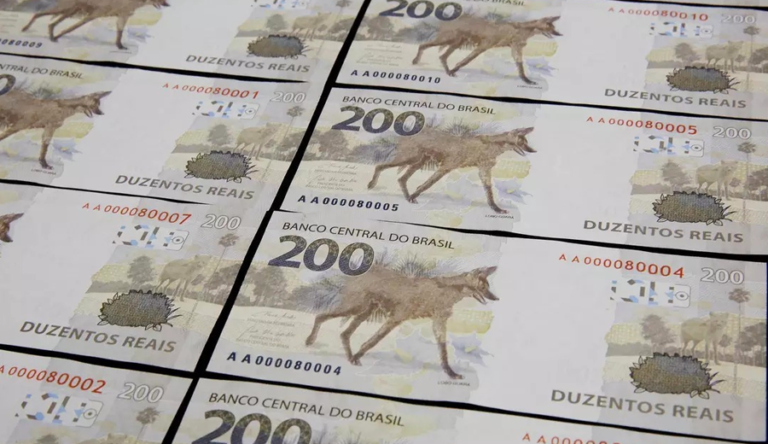duzentosreais-768x444
