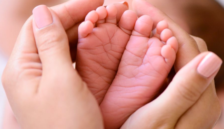 bebe-nasce-com-anticorpos-contra-o-coronavirus-768x444