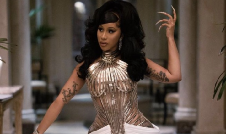 festa-ostentacao-cardib-768x444