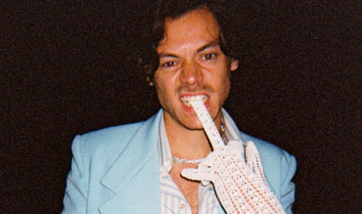harry-styles-lanca-clipe-de-golden-768x444