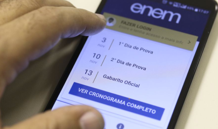 Estudantes-com-coronavirus-vao-poder-remarcar-o-ENEM-2020-768x444
