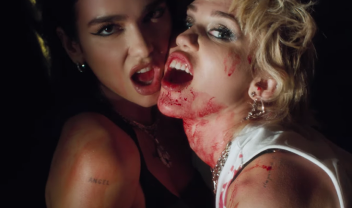 Miley-Cyrus-lanca-parceria-com-Dua-Lipa-Prisoner-768x444