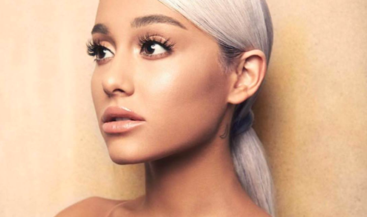 Documentario-sobre-a-turne-Sweetener-da-Ariana-Grande-768x444