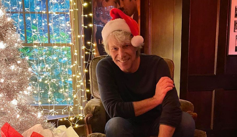 jon-bon-jovi-lanca-projeto-com-musicas-de-Natal-768x444