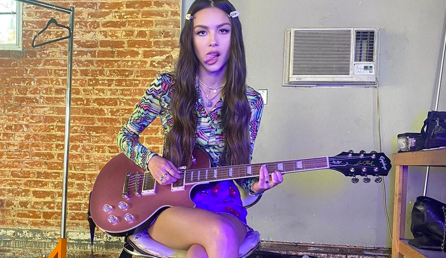 Cantora-Olivia-Rodrigo-coloca-3-musicas-entre-as-5-mais-ouvidas-do-Reino-Unido