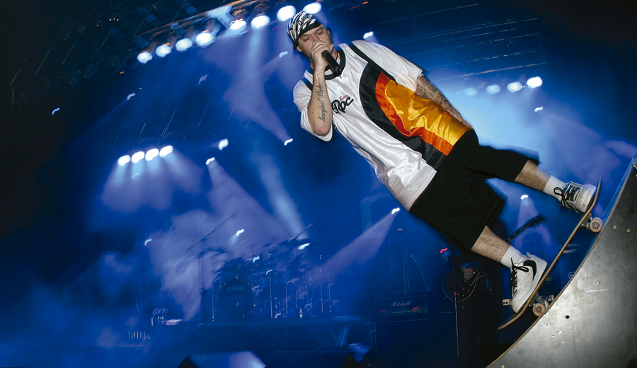 Charlie-Brown-Jr-ganha-novo-album-ao-vivo-ouca-o-single-so-os-soucos-sabem