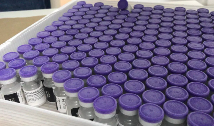Estados-Unidos-anunciam-doacao-de-500-milhoes-de-doses-da-vacina-da-Pfizer