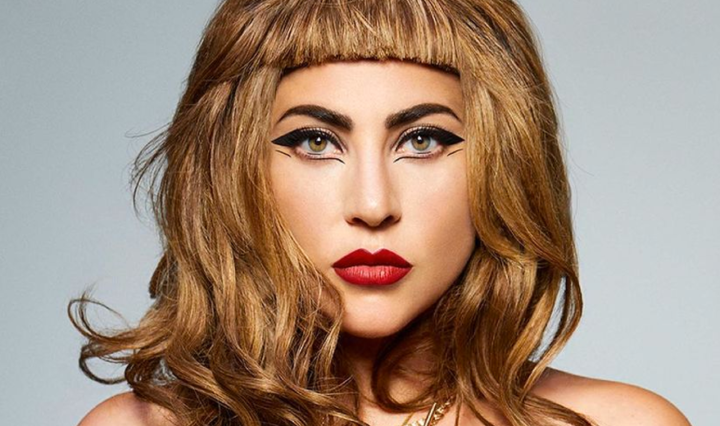 Lady-Gaga-anuncia-colecao-de-maquiagem-para-celebrar-os-10-anos-do-CD-Born-This-Way