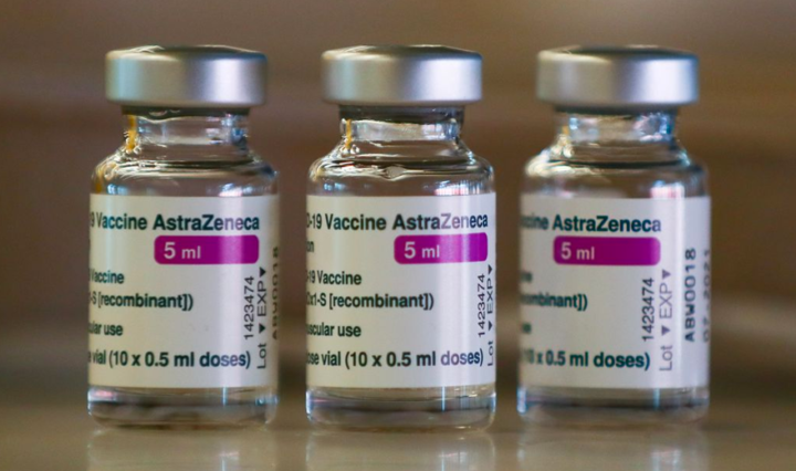 AstraZeneca-mostra-eficacia-de-93-por-cento-contra-a-COVID-19
