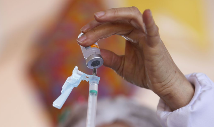 Mais-de-60porcento-da-populacao-brasileira-ja-recebeu-a-primeira-dose-da-vacina