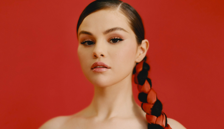 Selena-Gomez-abre-contagem-regressiva-no-site-da-loja-oficial-dela