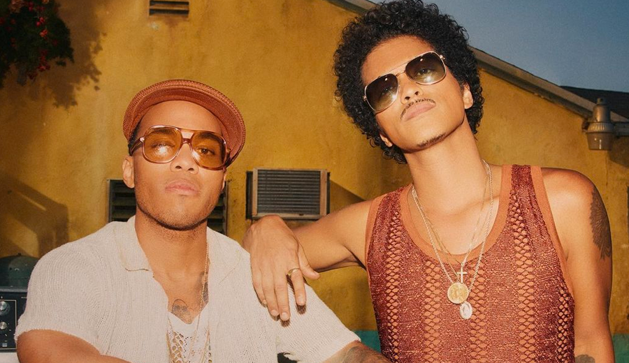 Bruno-Mars-lanca-novo-single-Skate