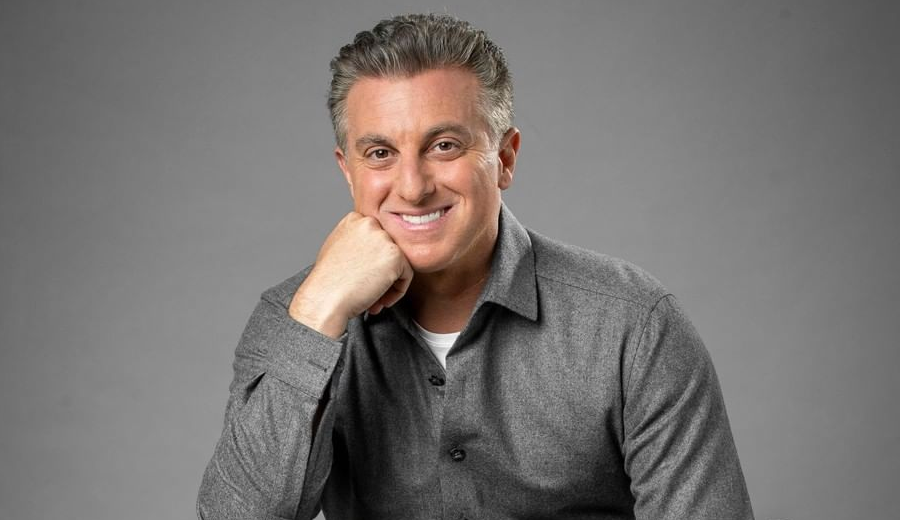 Luciano-Huck-estreia-no-dia-5-de-setembro-com-o-Domingao-com-Huck