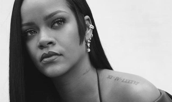 Rihanna-e-oficialmente-bilionaria