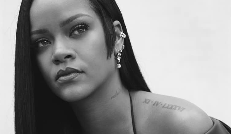 Rihanna-e-oficialmente-bilionaria