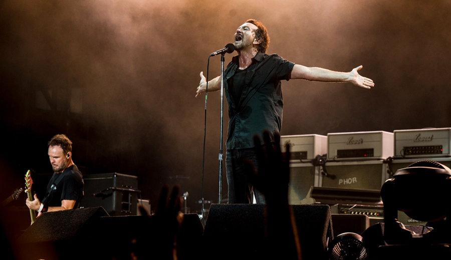 Apos-tres-anos-Pearl-Jam-faz-primeiro-show-com-publico-presente