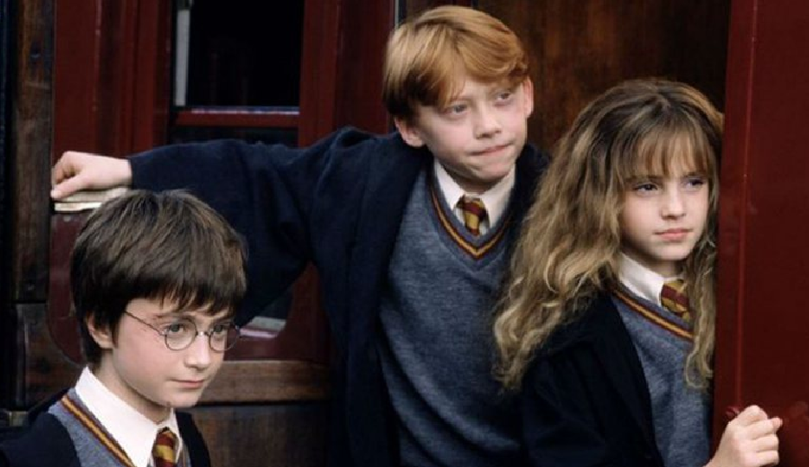 Filme-Harry-Potter-e-a-Pedra-Filosofal-completa-20-anos-e-sera-relancado-nos-cinemas