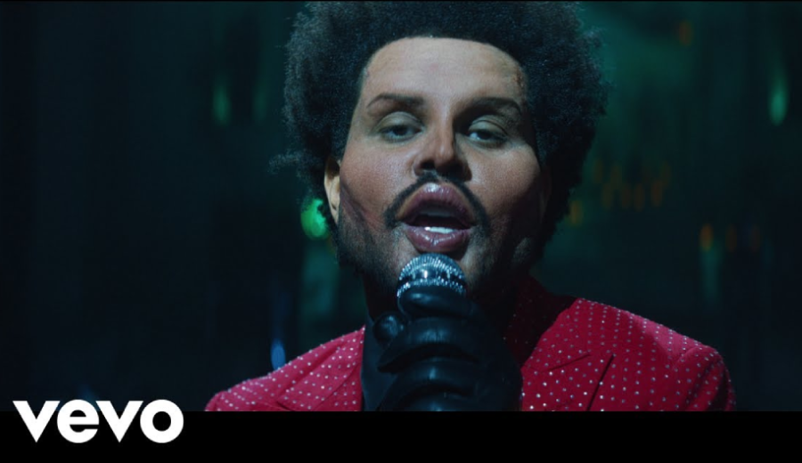 Clipe-de-Save-Your-Tears-do-The-Weeknd-e-o-mais-visto-da-VEVO