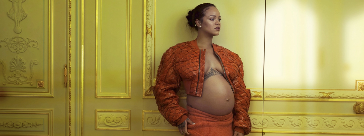 Um-bebe-de-sorte-Rihanna-da-a-luz-ao-seu-primeiro-filho