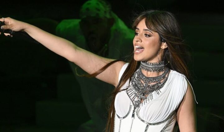 Camila-Cabello-pergunta-o-que-fas-querem-ver-no-Rock-in-Rio-2022-1