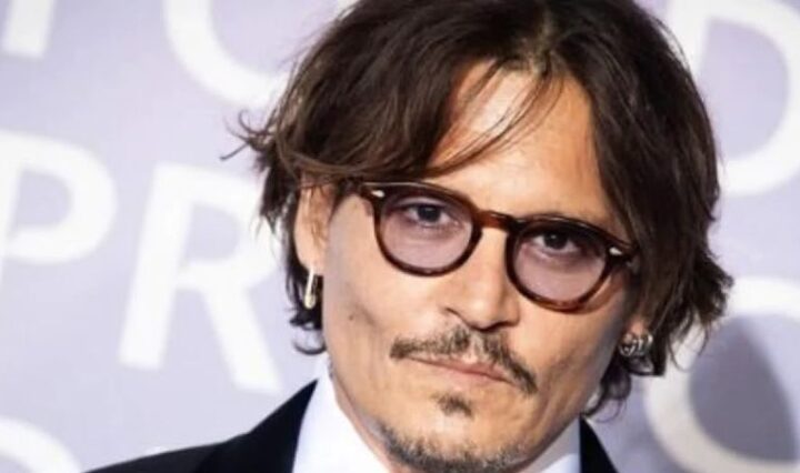 Volta-por-cima-depois-de-vencer-ex-esposa-na-Justica-Johnny-Depp-anuncia-que-vai-dirigir-um-filme