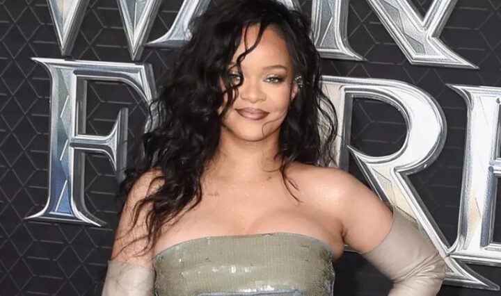 rihanna-molde-news-noticia