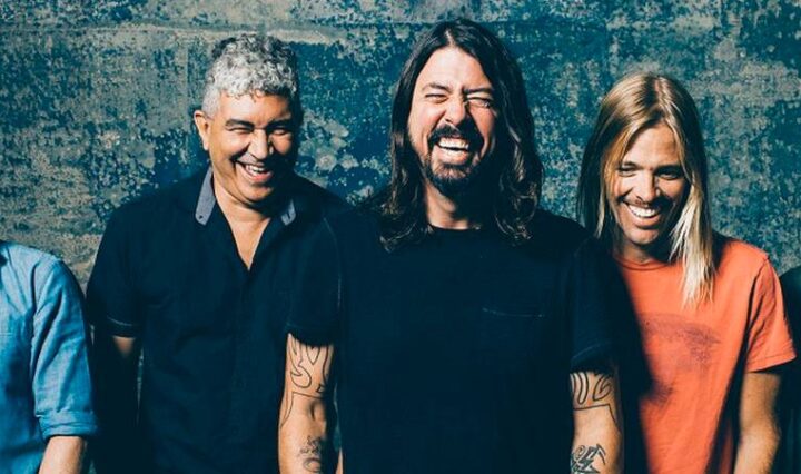 foo-fighters-anuncia-retorno-aos-palcos