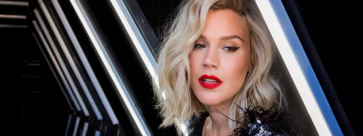 the-town-joss-stone-vai-se-apresentar-no-lugar-de-Liam-Payne