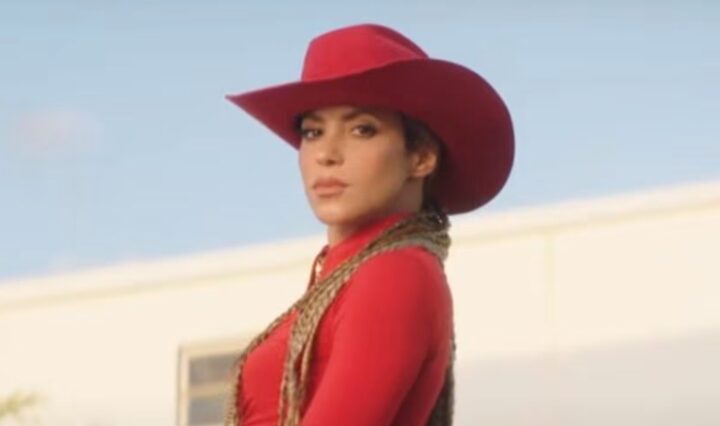 shakira-divulga-novo-single-com-referencias-a-cultura-mexicana-e-indiretas-para-familia-do-ex-marido